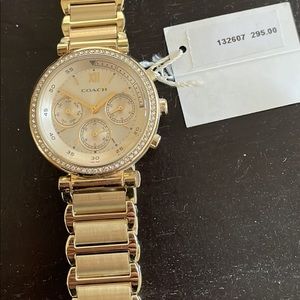 Brand new never been worn still has tags!